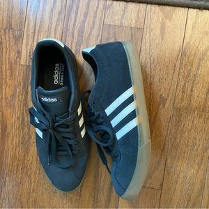 Gray size 9 adidas shoes
